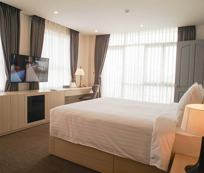 Deluxe Room - Image 6