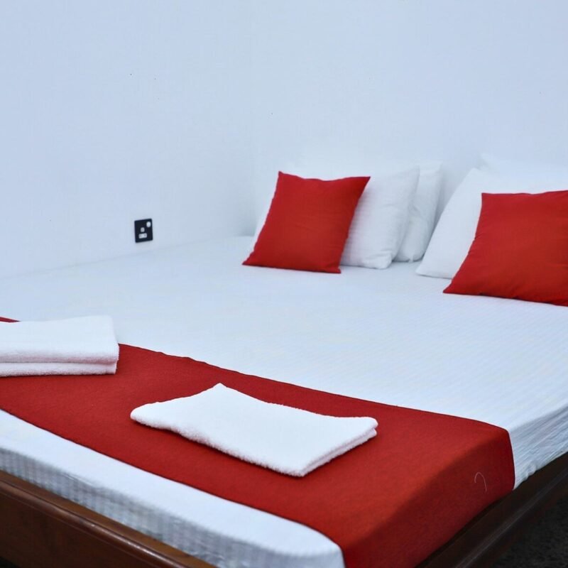 Double Room - Image 6